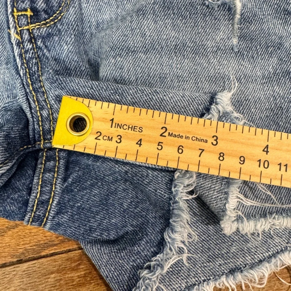 Old Navy Denim Shorts Girls 10 Blue Distressed Embroidered Side Trim Cut-Off